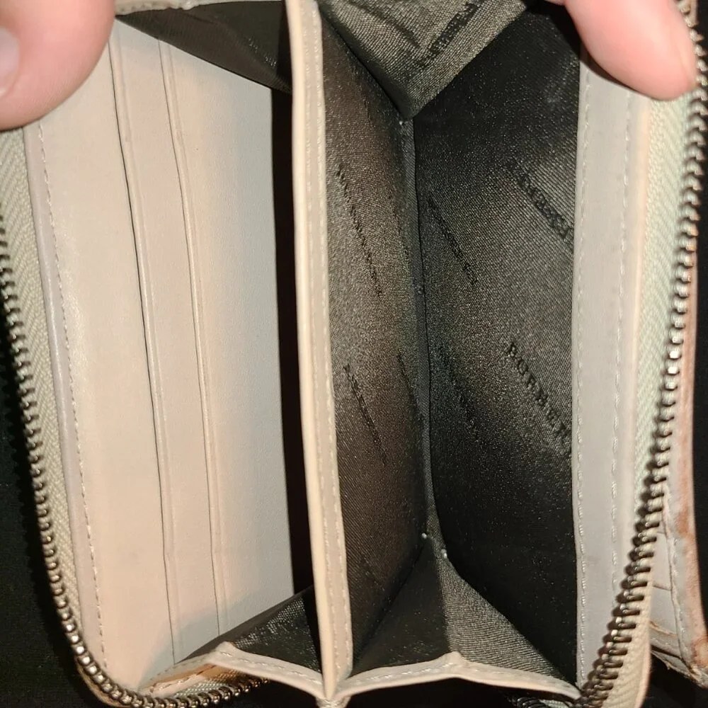 Burberry Nova Check Smokey Taupe small wallet